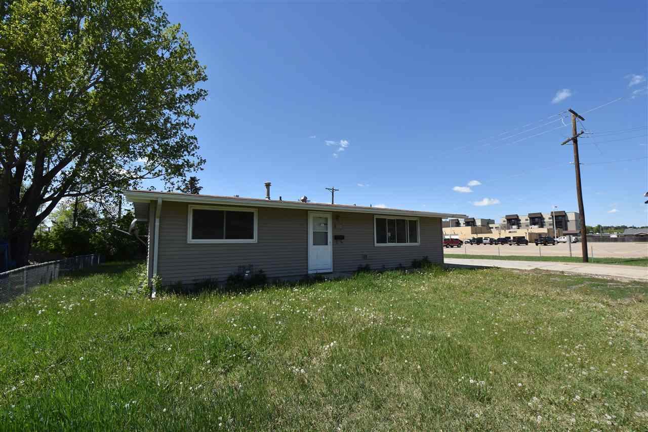 400 SW 16th ST SW, Minot, ND 58701