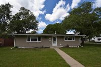 110 18th ST SW, Minot, ND 58701
