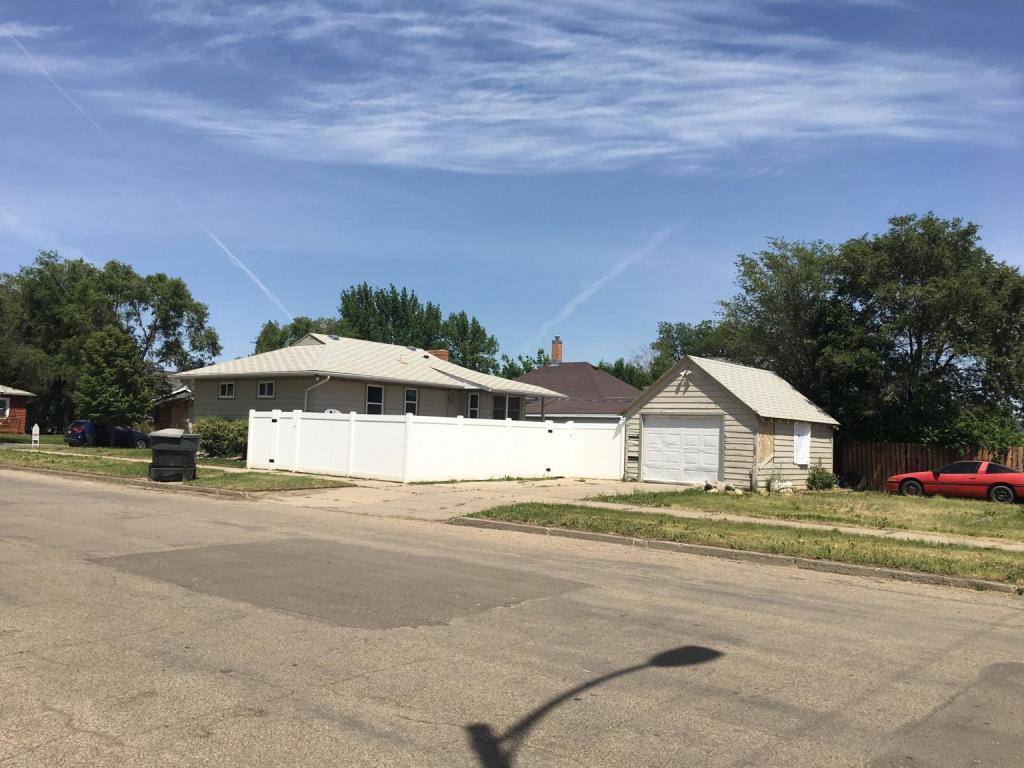 321 Broadway, Williston, ND 58801