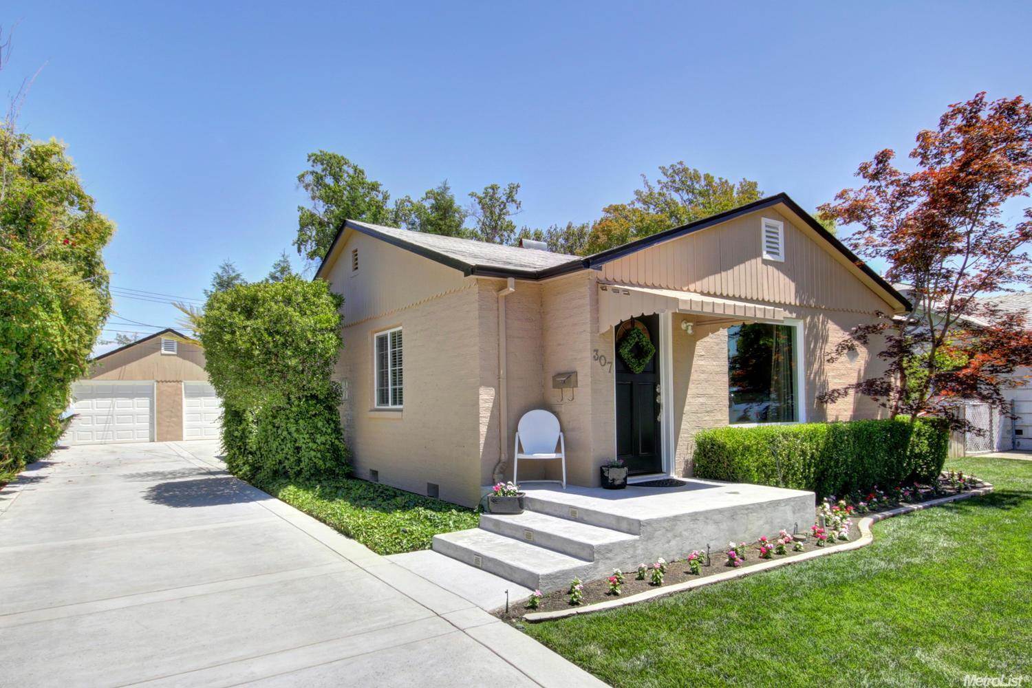 307 Toyon Way, Roseville, CA 95678