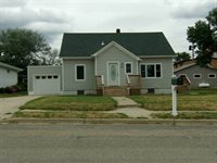 410 NW 1st Ave NW, Kenmare, ND 58746