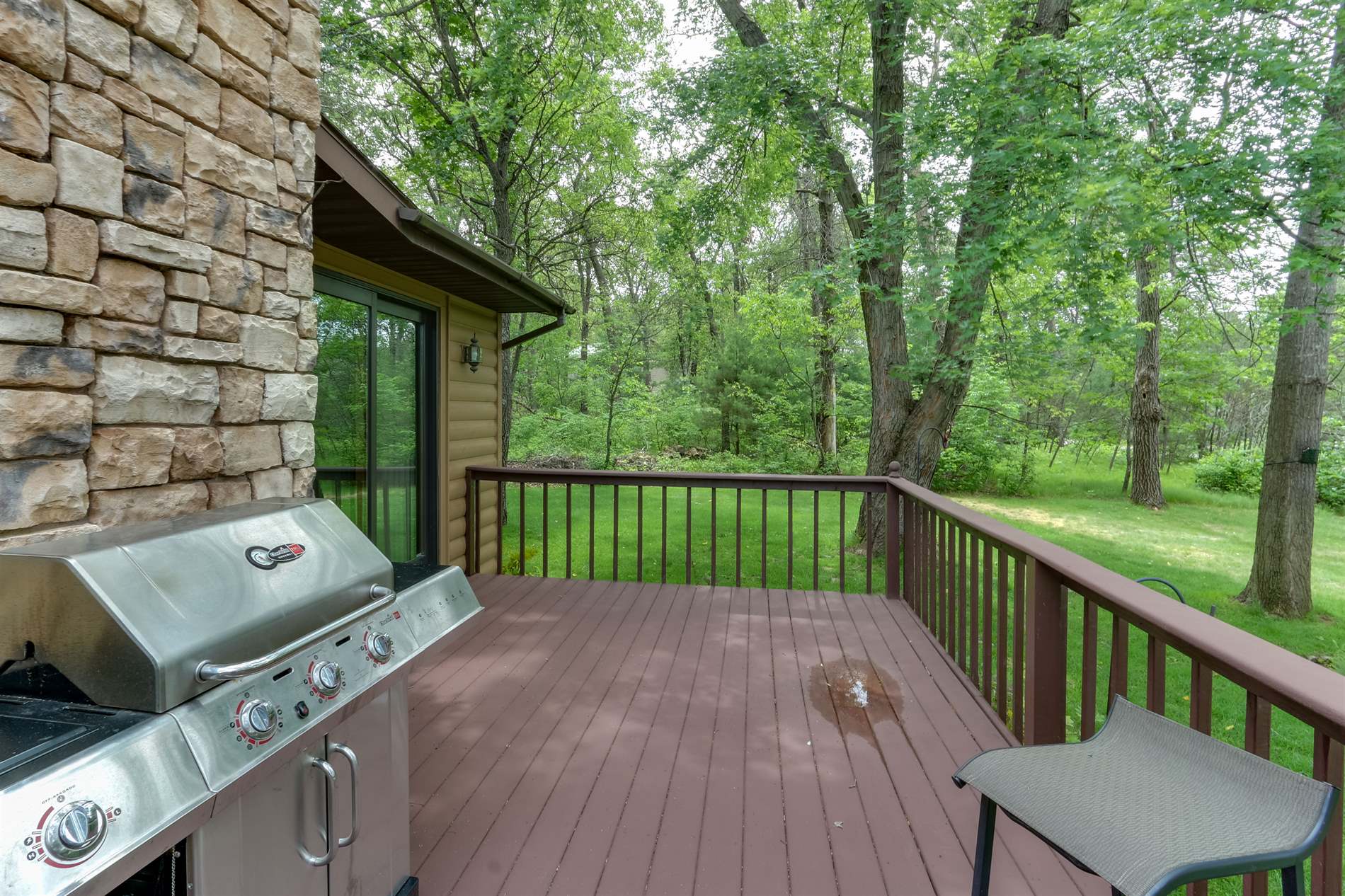 493 Tomahawk Trail, Nekoosa, WI 54457