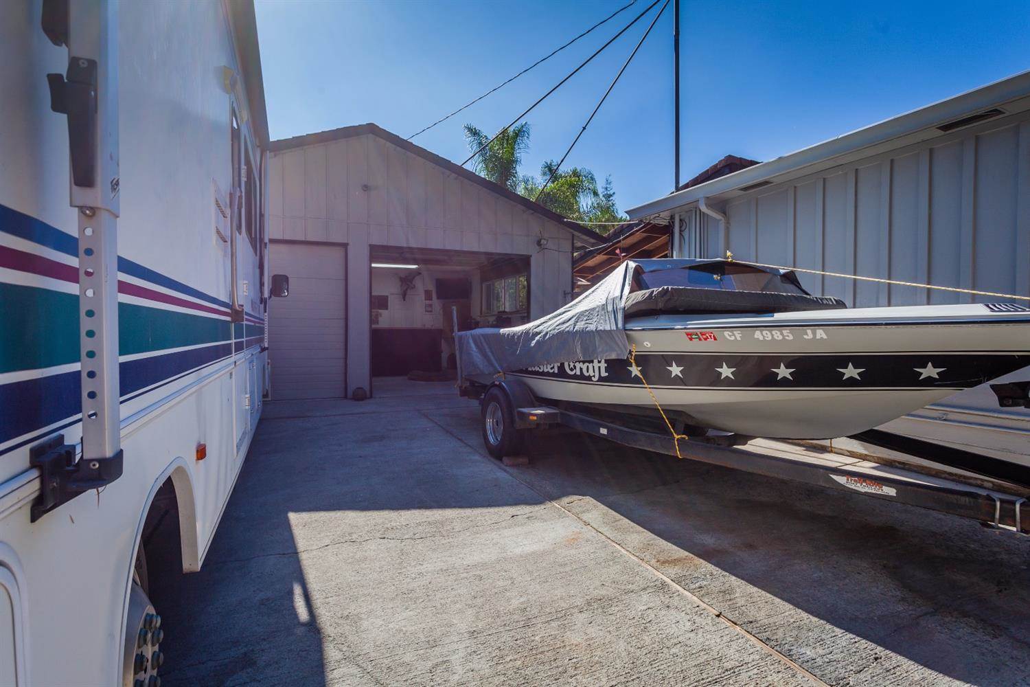 7637 N Pershing Avenue, Stockton, CA 95207