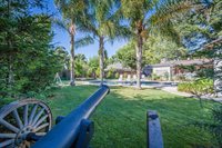 7637 N Pershing Avenue, Stockton, CA 95207