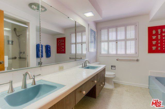 9840 Rathburn Avenue, Northridge, CA 91325