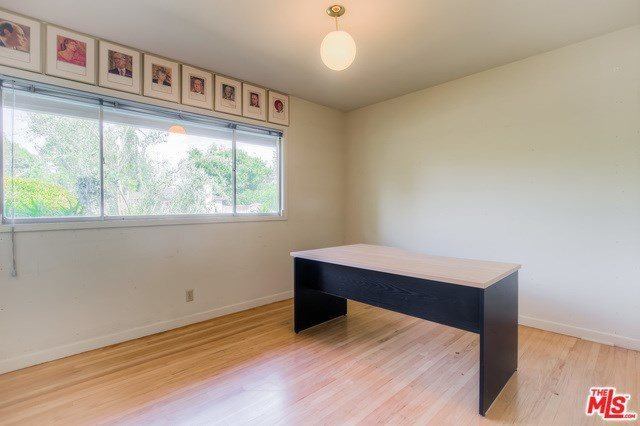 9840 Rathburn Avenue, Northridge, CA 91325