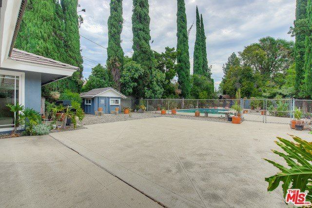 9840 Rathburn Avenue, Northridge, CA 91325