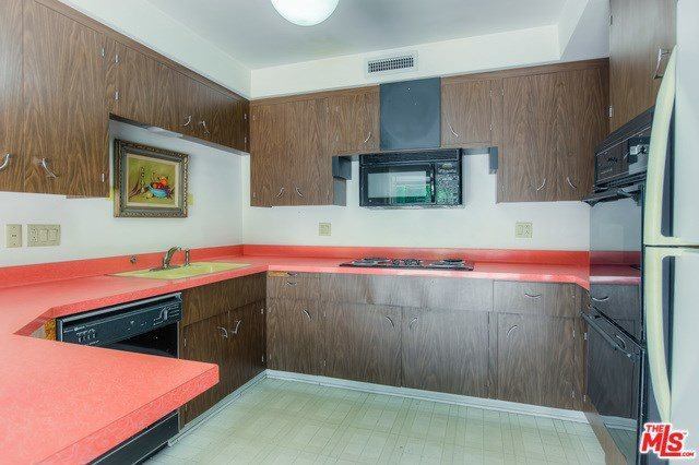 9840 Rathburn Avenue, Northridge, CA 91325