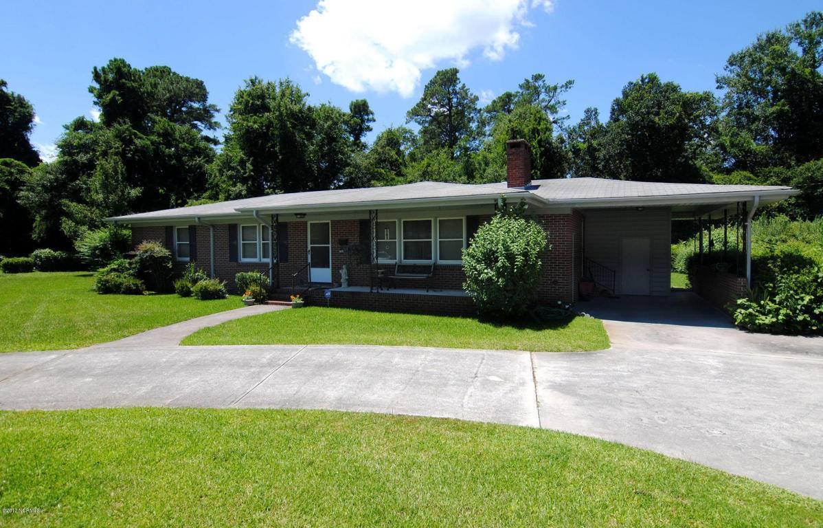 4028 Halifax Road, Wilmington, NC 28403