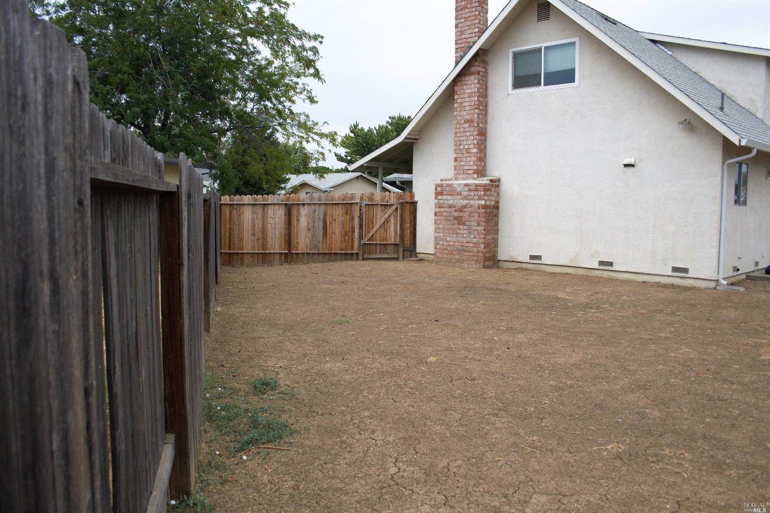 177 Clark Way, Vacaville, CA 95687