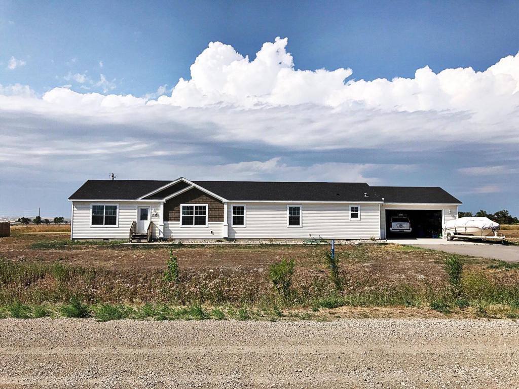 13351 Prairie Meadows St NW, Williston, ND 58801