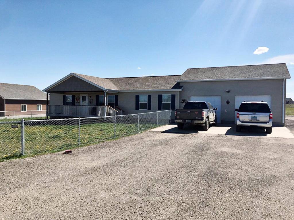 14010 Lakeview Dr, Williston, ND 58801