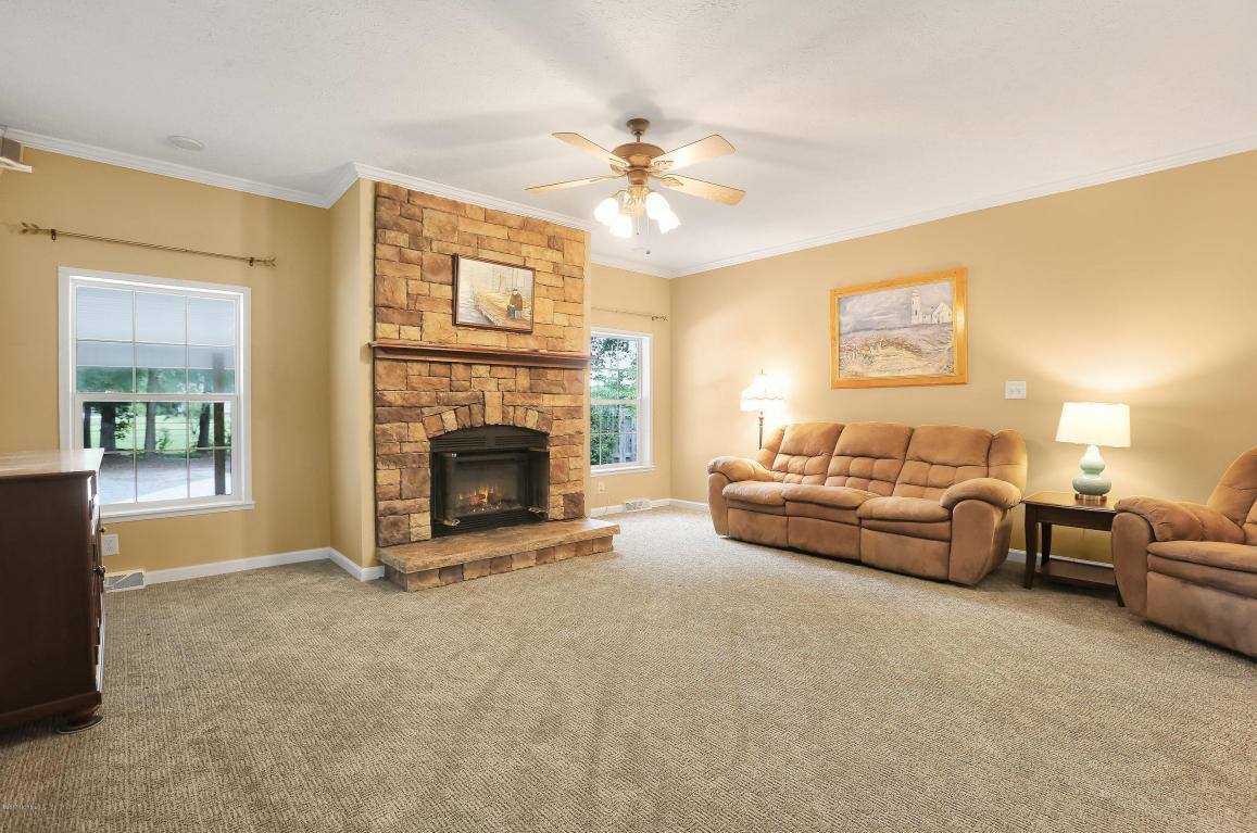 230 Oakmont Drive, Hampstead, NC 28443