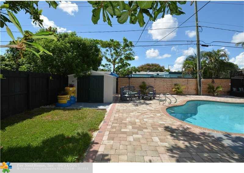 70 NW 56th Ct, Oakland Park, FL 33309