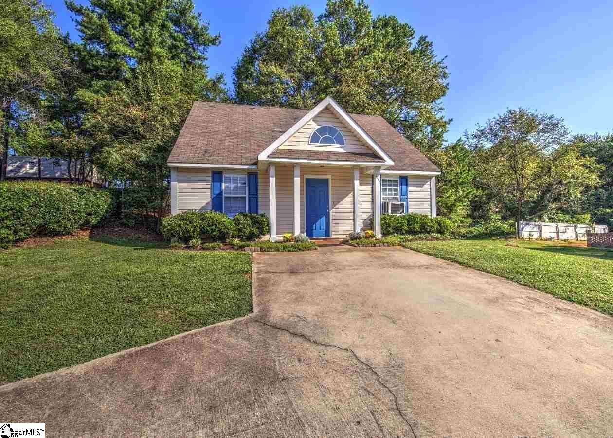 250 Sulphur Springs, Greenville, SC 29617