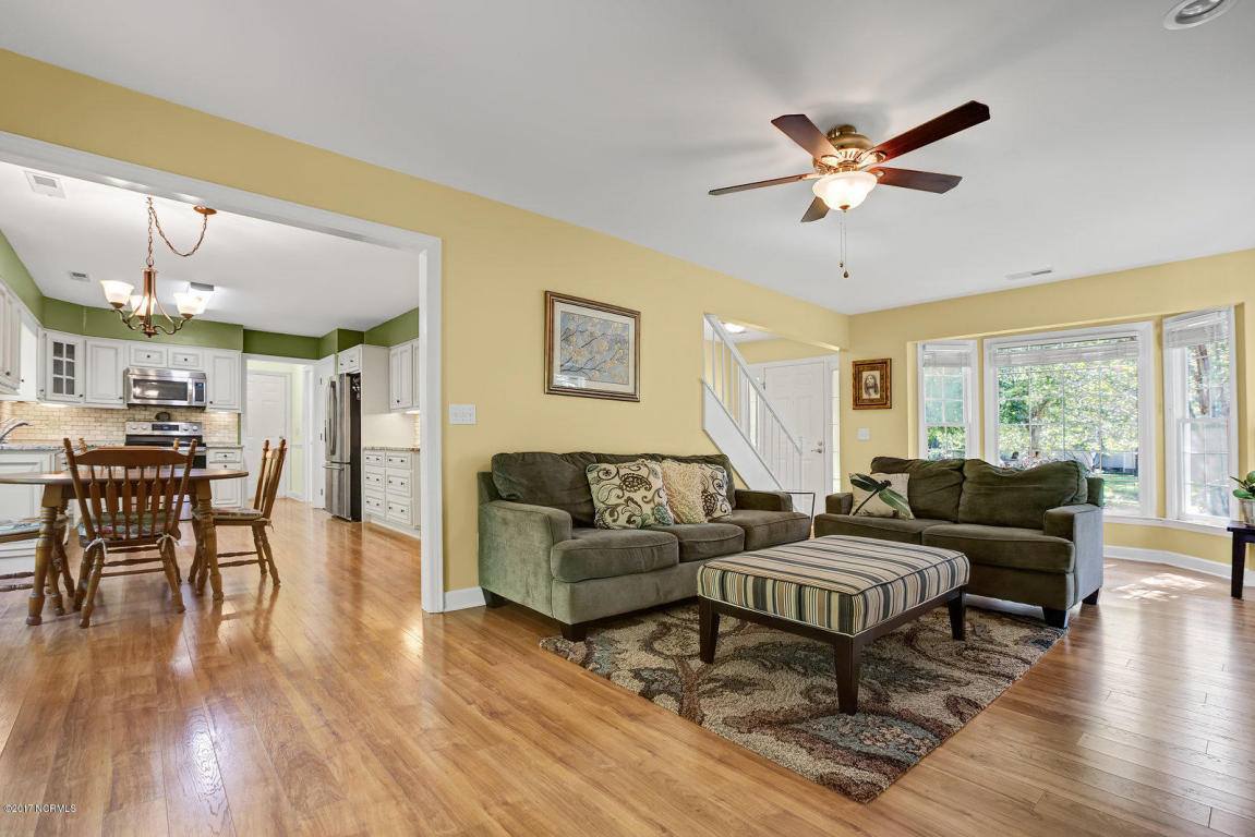 221 Stoneybrook Road, Wilmington, NC 28411