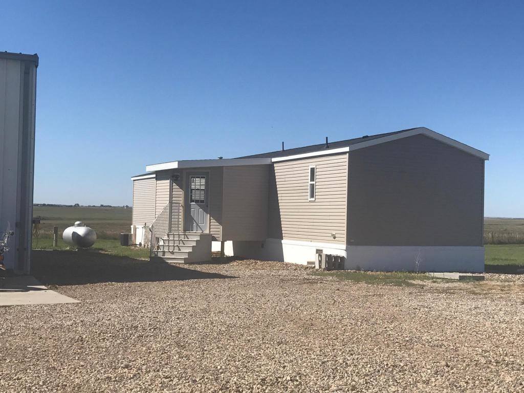 5035 143rd Ave NW, Williston, ND 58801