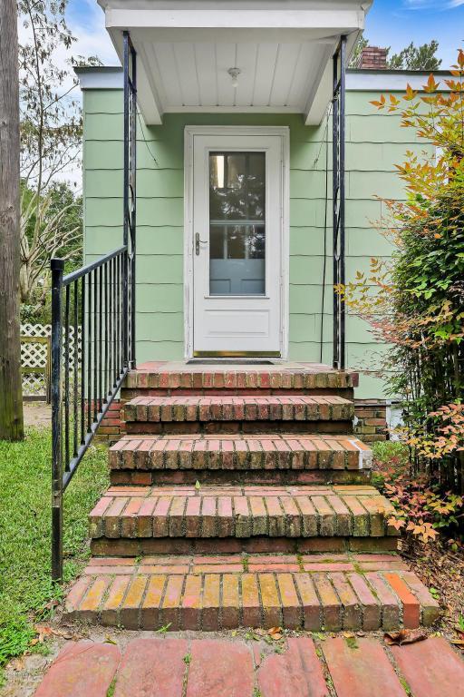 239 North 26th Street, Wilmington, NC 28405