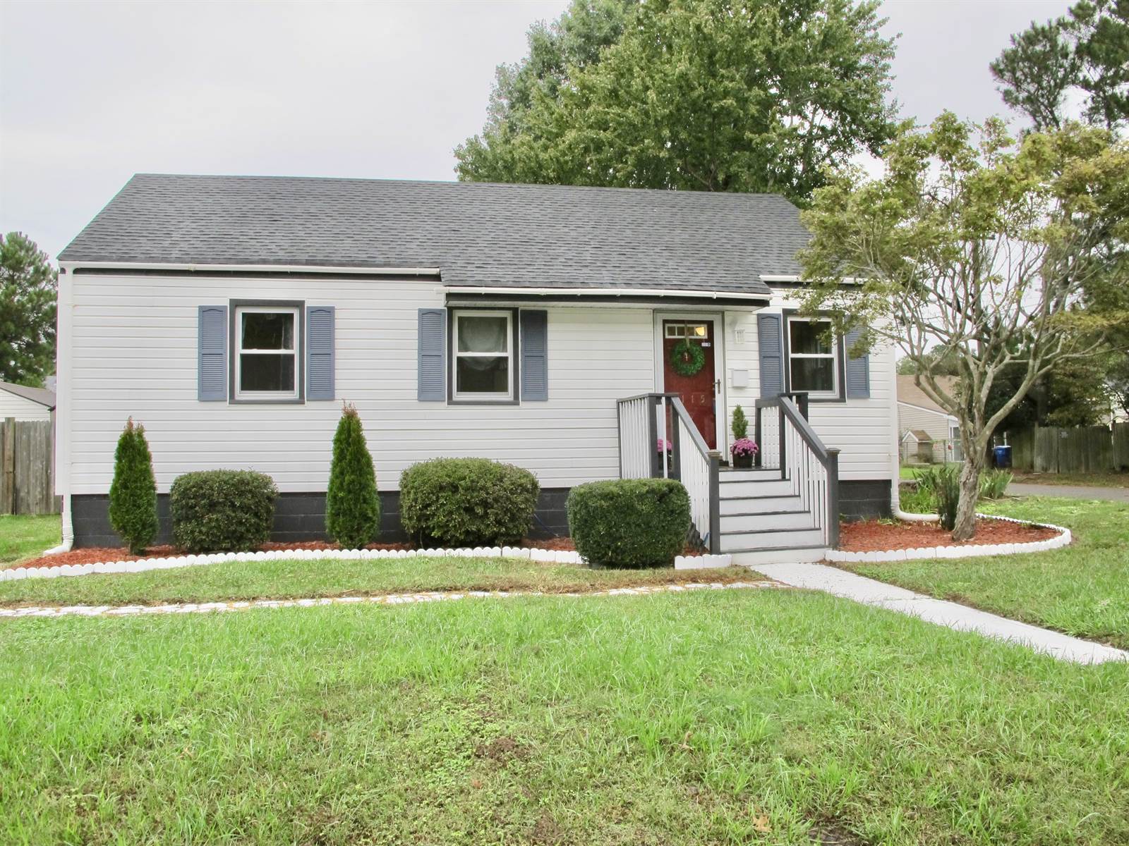 1115 Kay Avenue, Chesapeake 23324, VA 23324