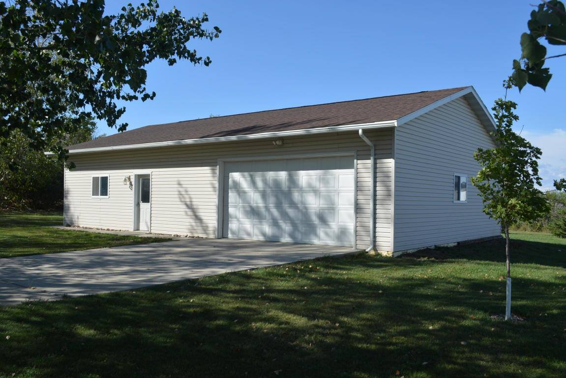 310 75th Street West, Williston, ND 58801