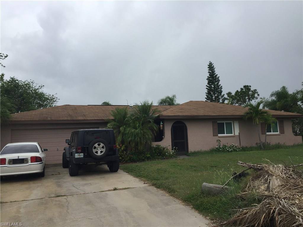 725 Irving Ave N, Lehigh Acres, FL 33971