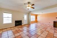 1018 Amberton Pkwy, San Angelo, TX 76901