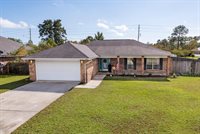 11944 Stage Dr, Gulfport, MS 39503