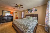 11944 Stage Dr, Gulfport, MS 39503