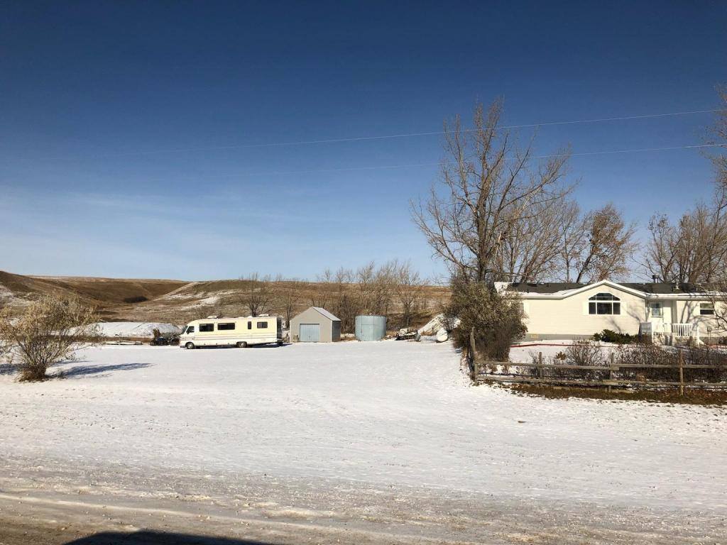 13765 55th St NW, Williston, ND 58801