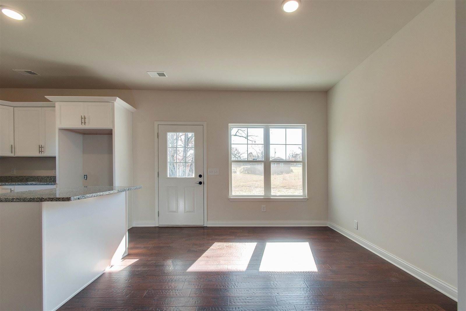 104 Wagners Way, White Bluff, TN 37187