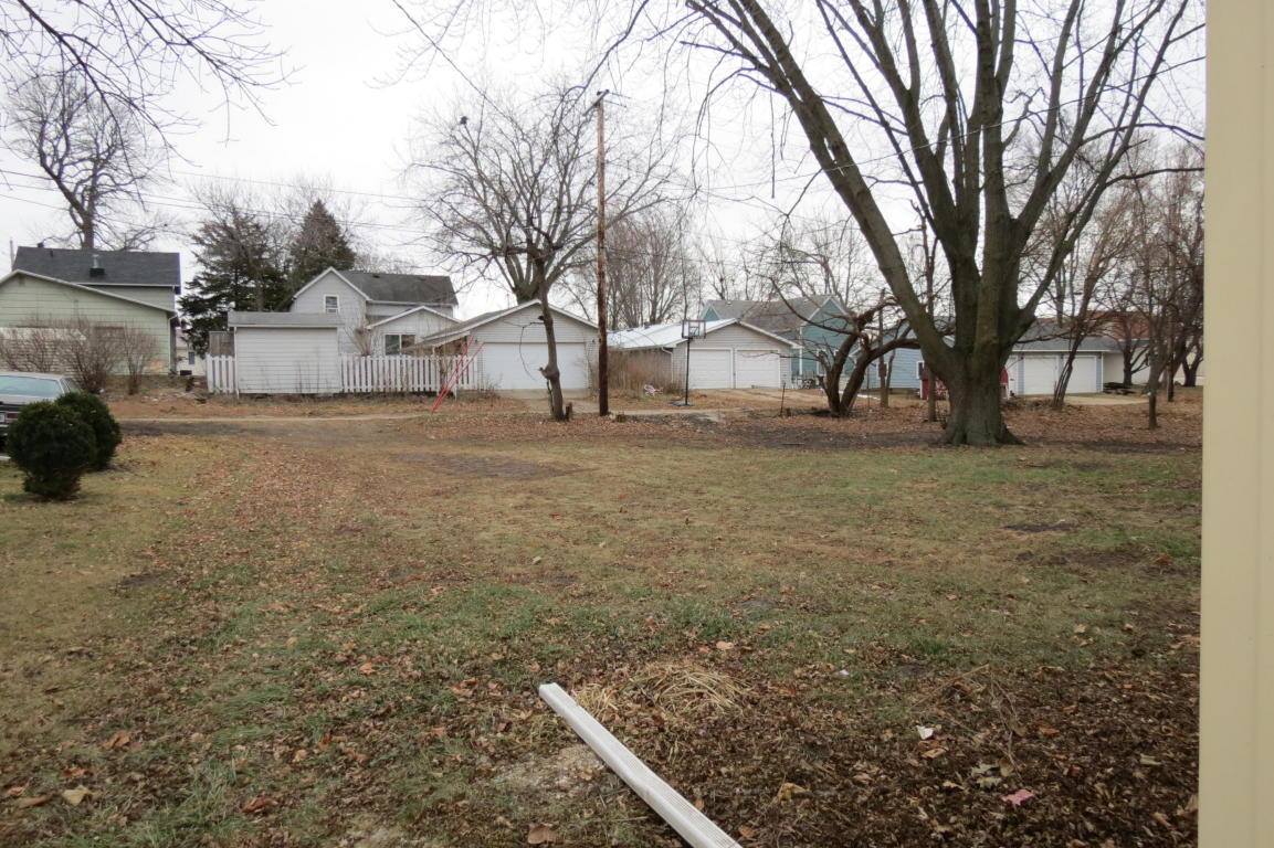 1505 Jackson Avenue, Spirit Lake, IA 51360