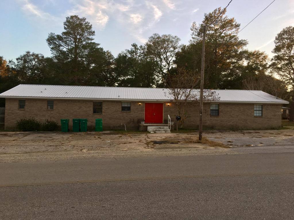 201 Redwood Avenue, Niceville, FL 32578