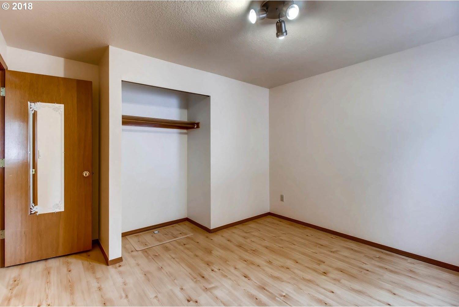 4055 SE Russell St, Hillsboro, OR 97123