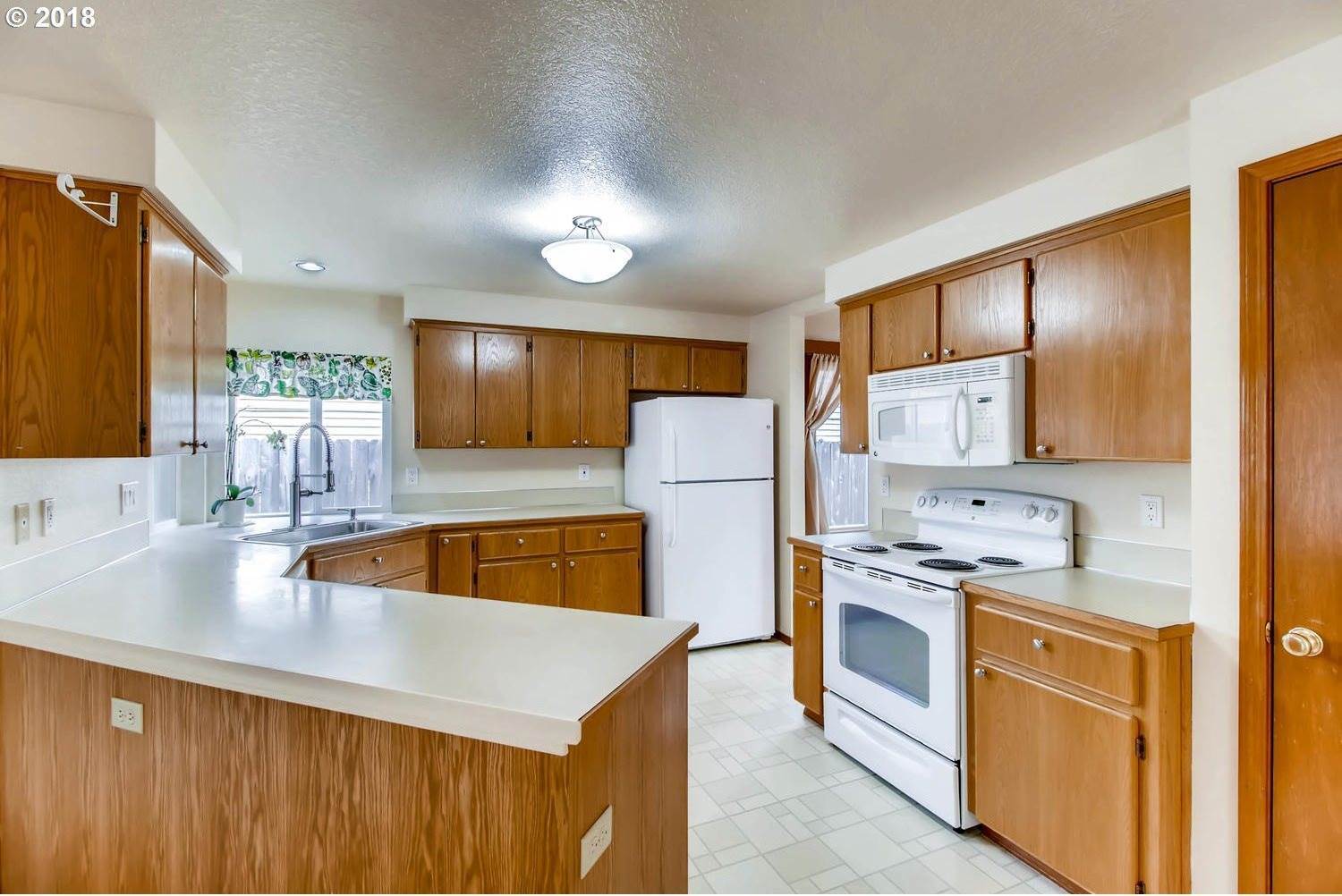 4055 SE Russell St, Hillsboro, OR 97123