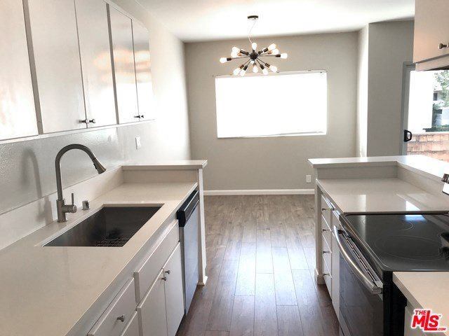 5403 Newcastle Avenue, Encino, CA 91316