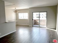 5403 Newcastle Avenue, Encino, CA 91316