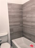 5403 Newcastle Avenue, Encino, CA 91316