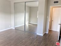 5403 Newcastle Avenue, Encino, CA 91316