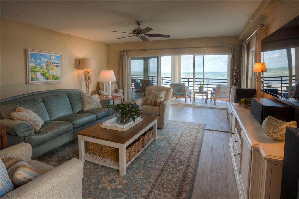 200 121ST Avenue, Treasure Island, FL 33706