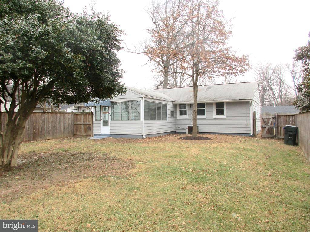 5205 Kenesaw Street, College Park, MD 20740