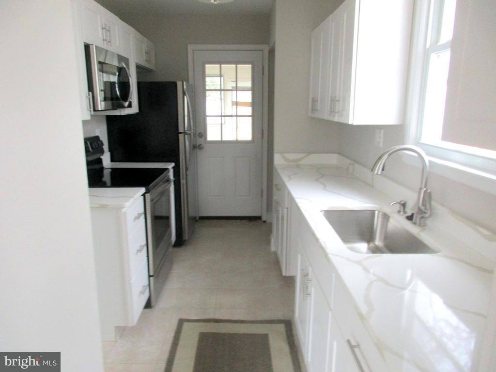 5205 Kenesaw Street, College Park, MD 20740