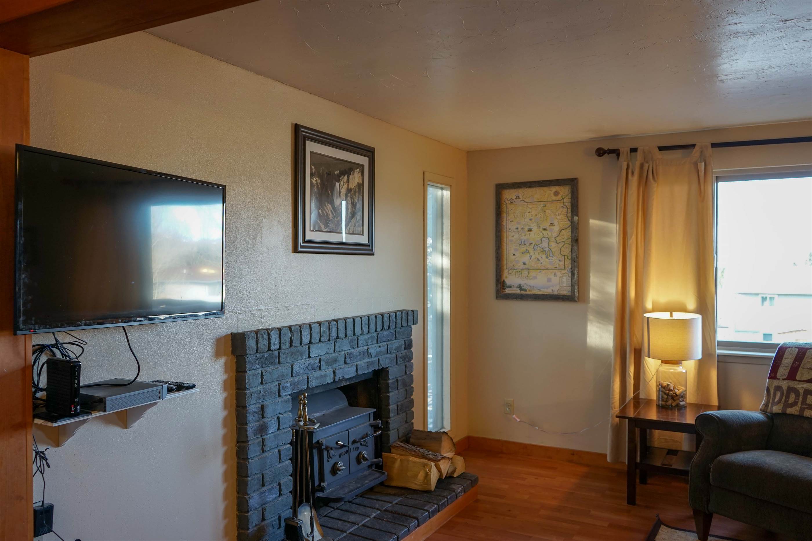 118 Star, Livingston, MT 59047