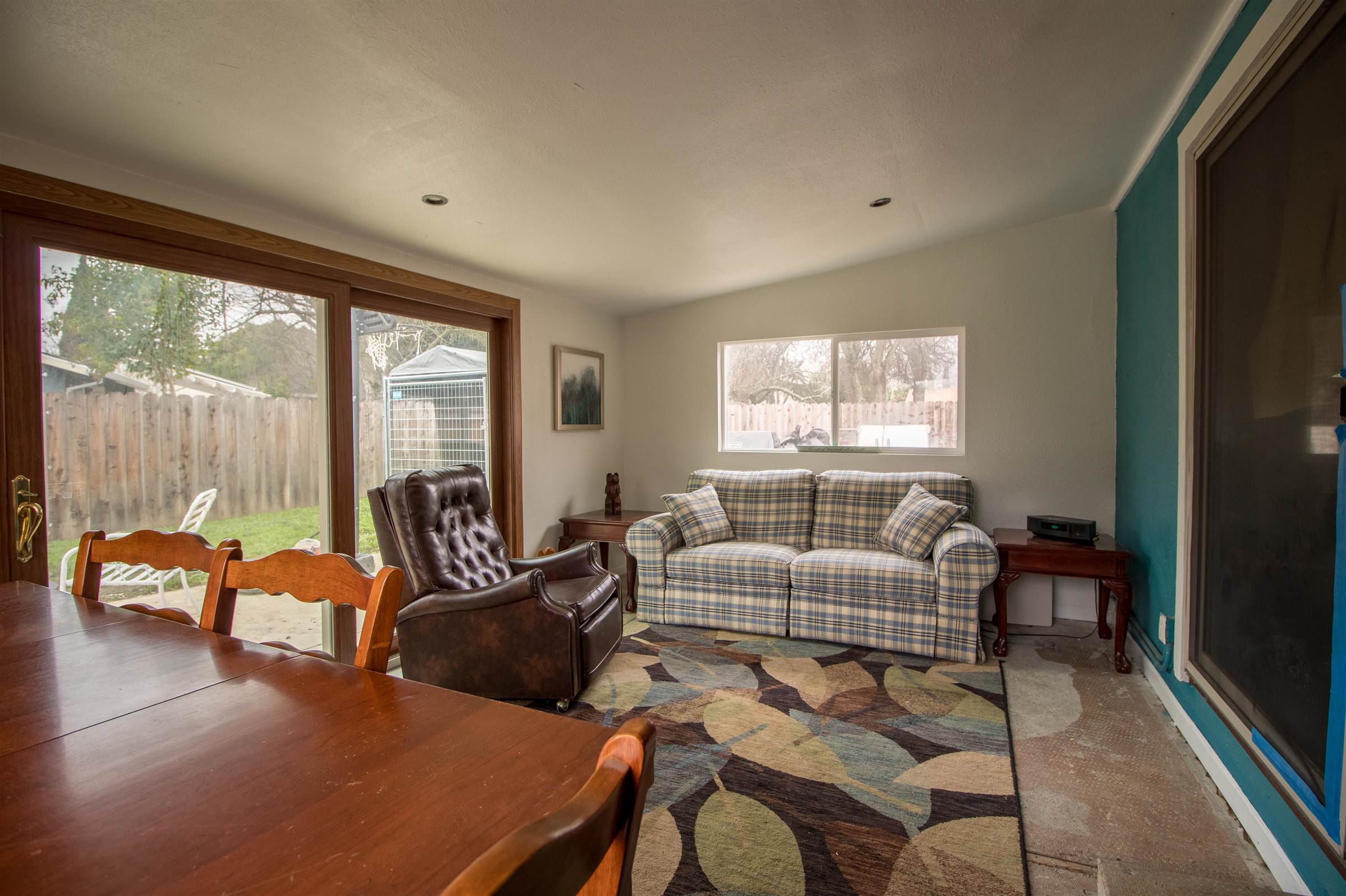 1290 Balsam Way, Vacaville, CA 95687