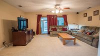 1290 Balsam Way, Vacaville, CA 95687
