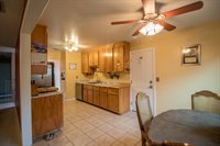 1290 Balsam Way, Vacaville, CA 95687