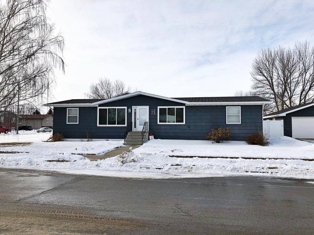 2501 13th Ave West, Williston, ND 58801