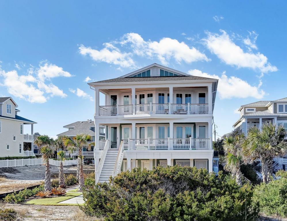 215 South Lumina Avenue, #A, Wrightsville Beach, NC 28480