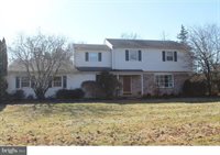 11 Blackwood Drive, Ewing Township, NJ 08628