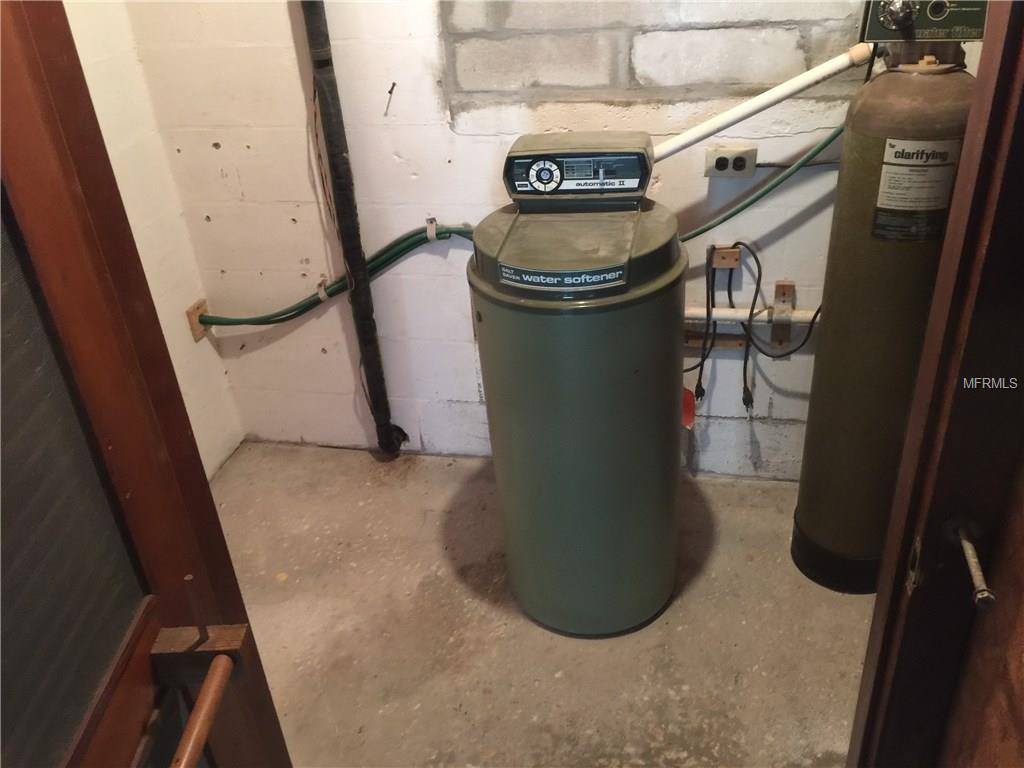 3180 Orchid Dr, Indian Lake Estates, FL 33855