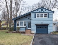 8 Gold St, Green Brook Township, NJ 08812